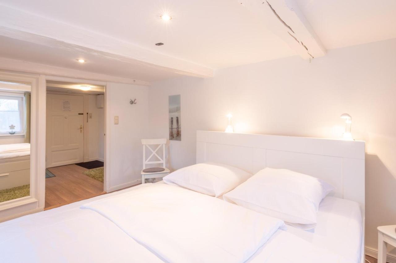 Apartmenthaus Toenning Kleine Kajuete Dış mekan fotoğraf